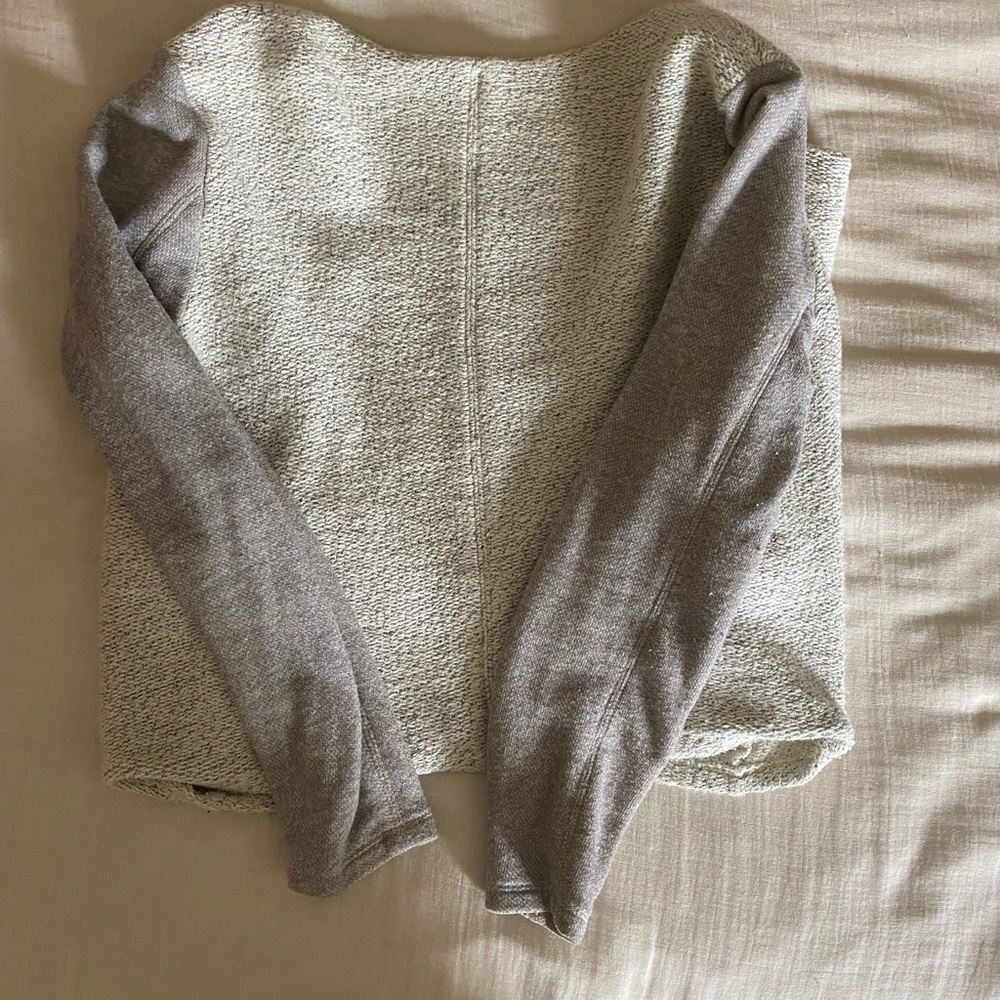 Loft Jacket - Picture 2 of 3